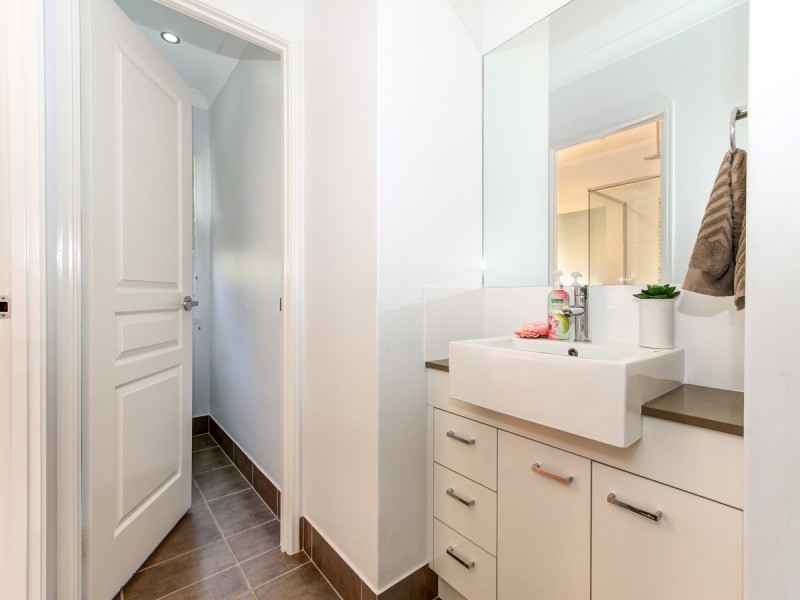 21 Heathland Avenue, Wondunna QLD 4655