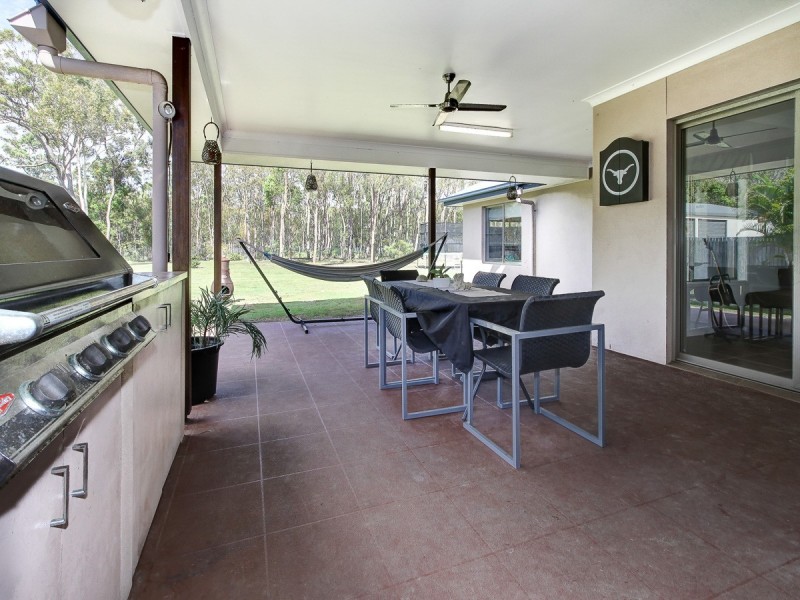 21 Heathland Avenue, Wondunna QLD 4655