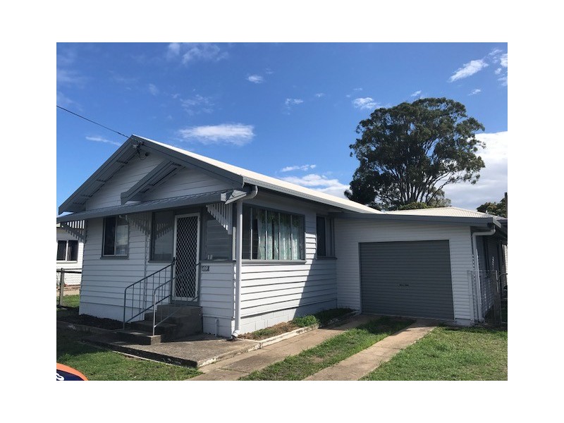 69 Beach Road, Pialba QLD 4655