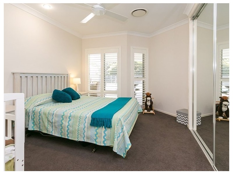 5 Sempfs Road, Dundowran Beach QLD 4655