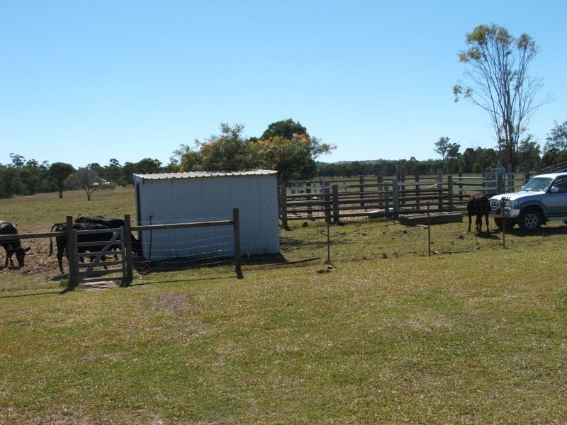 39 Simmos Road, Takura QLD 4655