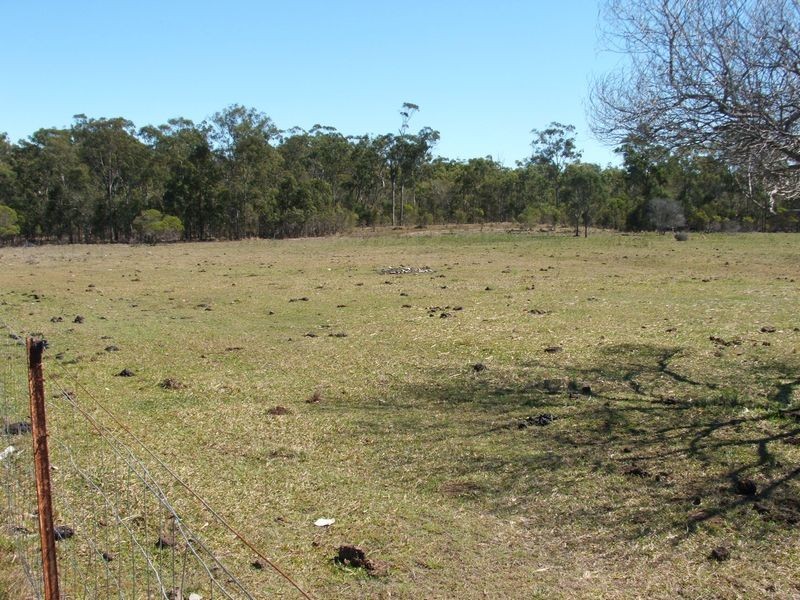 39 Simmos Road, Takura QLD 4655