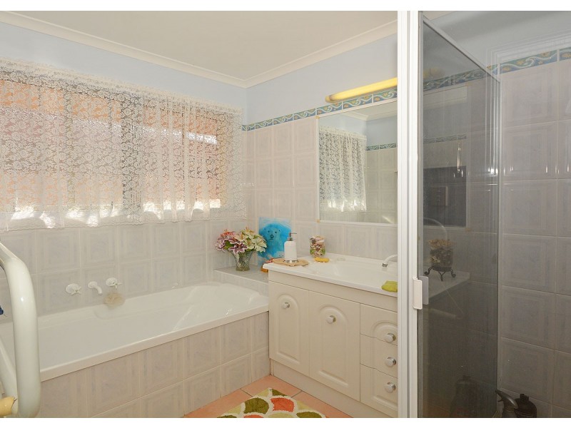 125 Ibis Boulevard, Eli Waters QLD 4655