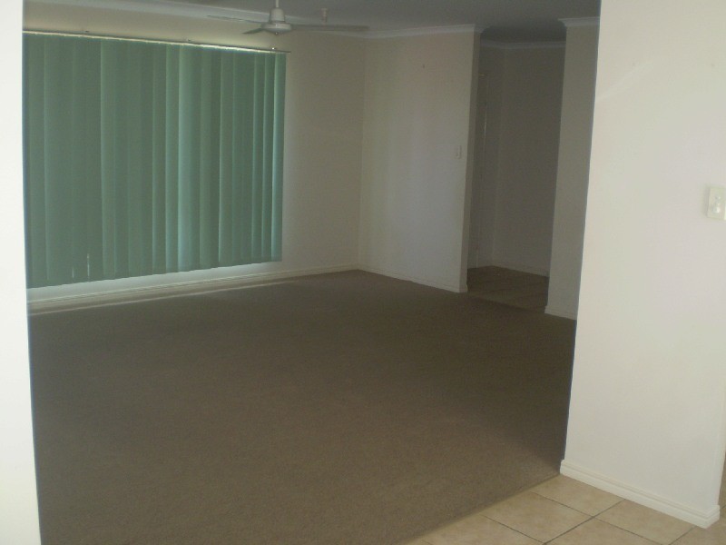 1/20 Craig Crescent, Scarness, Hervey Bay QLD 4655