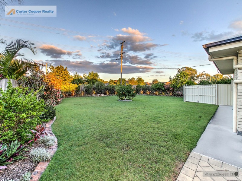 42 Vanda Street, Urangan QLD 4655