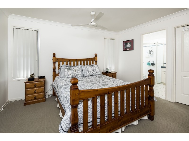 20 Golden Grove Court, Eli Waters QLD 4655