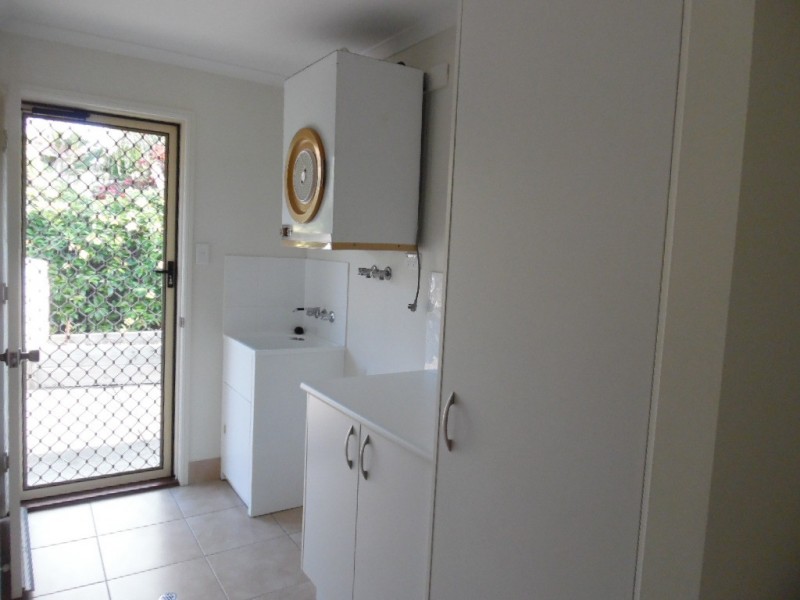 1 Richardson Close, Pialba QLD 4655