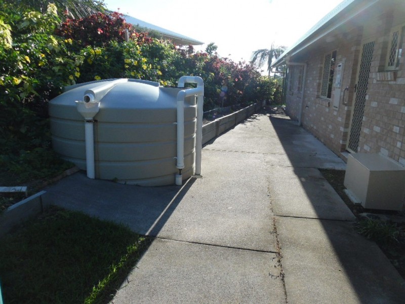 1 Richardson Close, Pialba QLD 4655