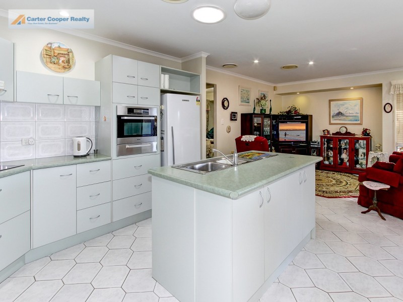 7 Parisi Court, Urraween QLD 4655
