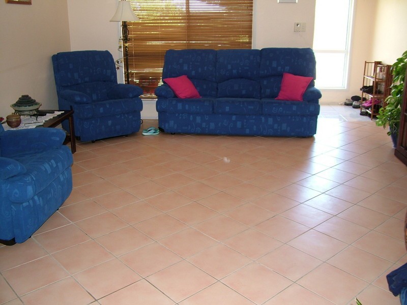 4 Tristania Cres,, Urangan QLD 4655