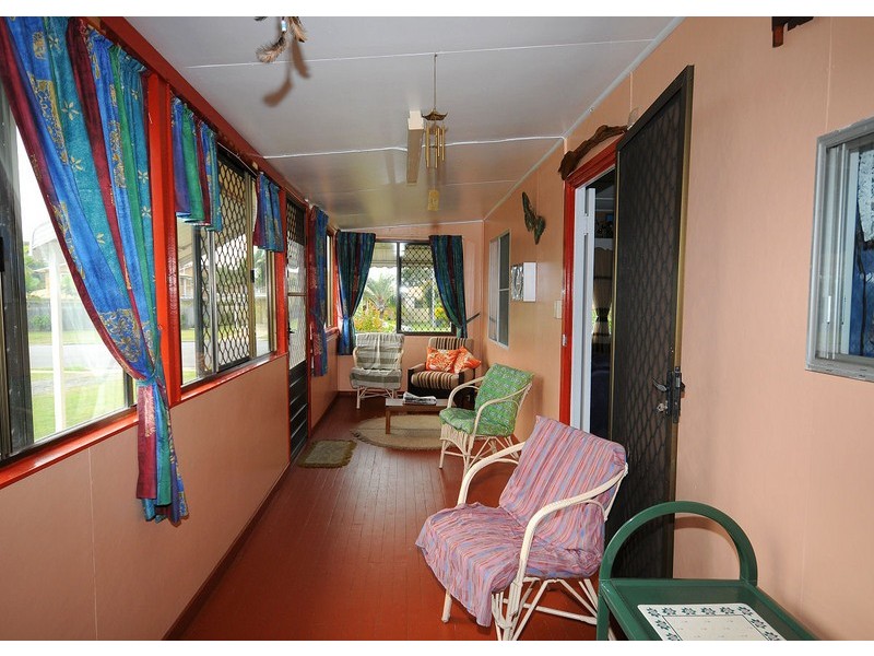 49 Bideford Street, Torquay QLD 4655