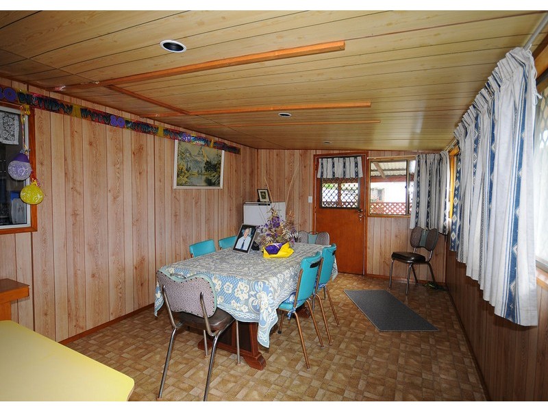 49 Bideford Street, Torquay QLD 4655