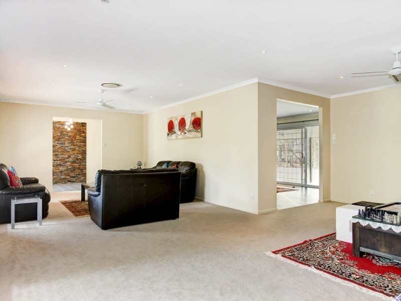 65 Wellington Crescent, Wondunna QLD 4655