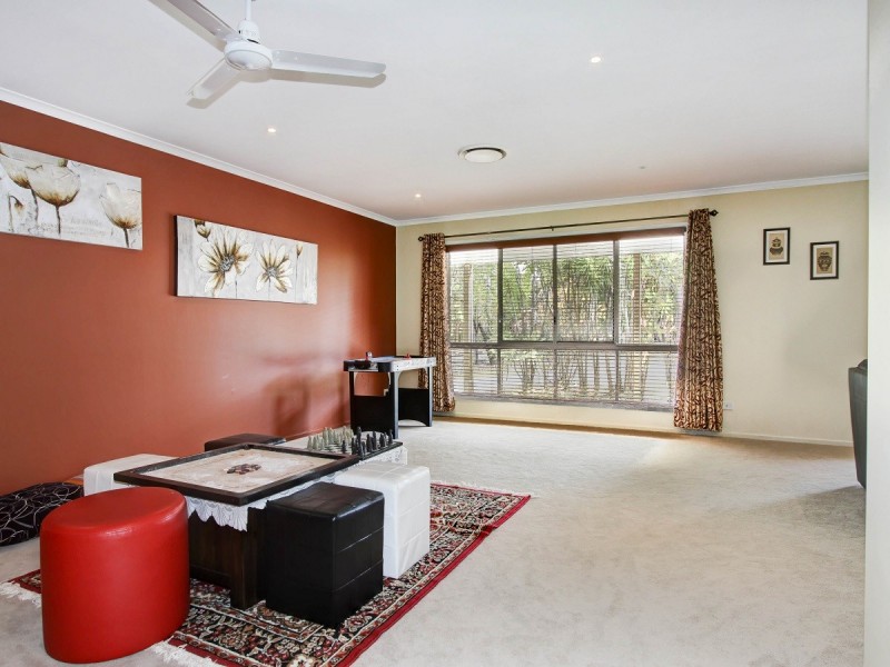 65 Wellington Crescent, Wondunna QLD 4655