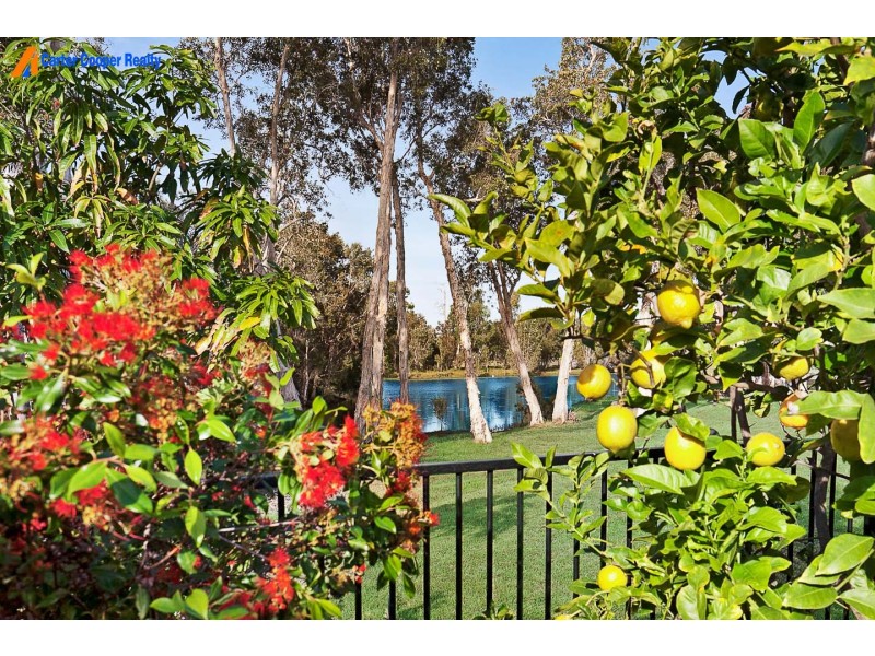 5 Cockle Court, Burrum Heads QLD 4659