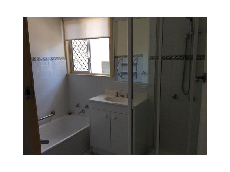 27 Alexander Street,, Torquay QLD 4655