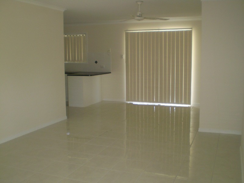 U2/117 Urangan Street, Urangan, Hervey Bay QLD 4655