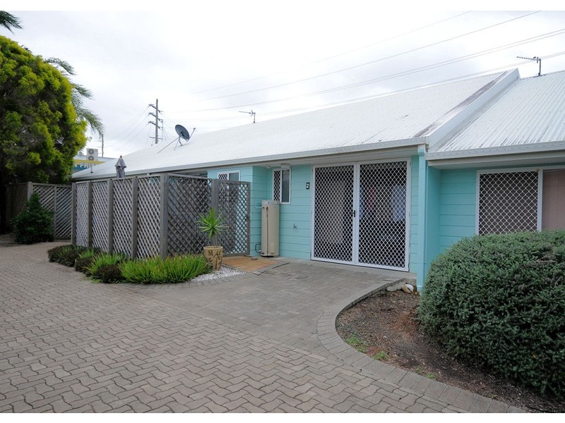 2/11 Doolong Road,, Kawungan QLD 4655