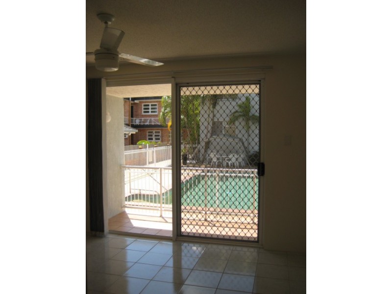 4/44 Freshwater Street, Torquay, Torquay QLD 4655