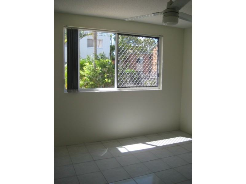 4/44 Freshwater Street, Torquay, Torquay QLD 4655