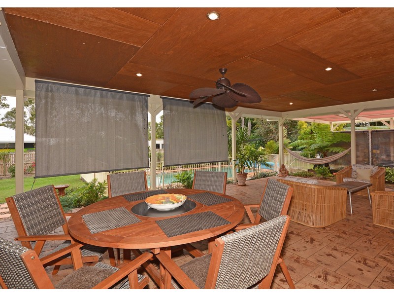 95 Garden Drive, Urangan QLD 4655