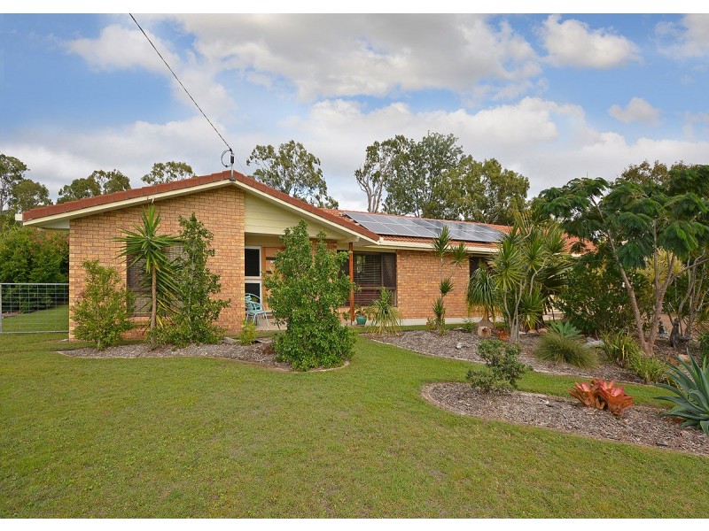 95 Garden Drive, Urangan QLD 4655