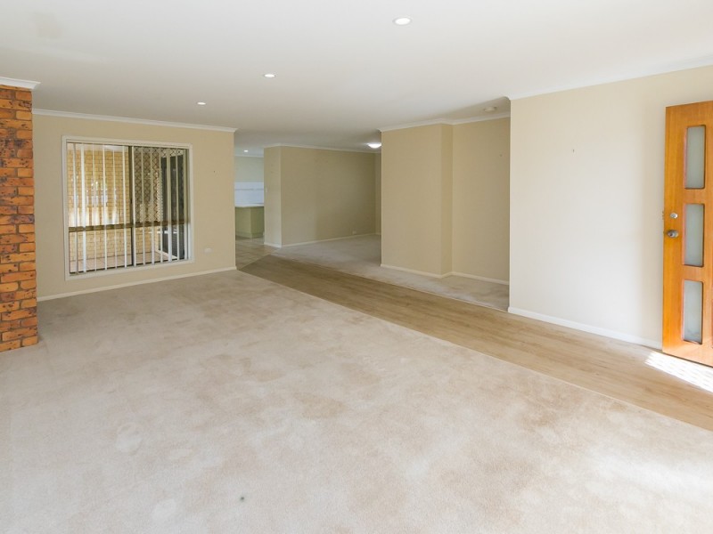 97 Cunningham Street, Urangan QLD 4655