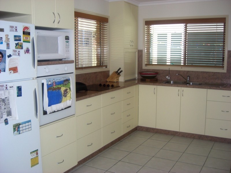 64 Riverview Drive, Burrum Heads QLD 4659