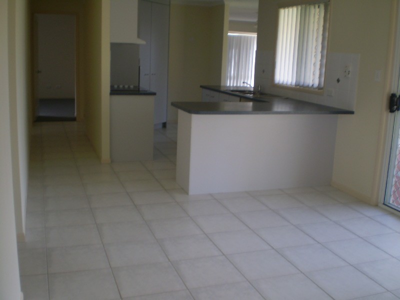 6 Jasper Court, Urangan, Hervey Bay QLD 4655