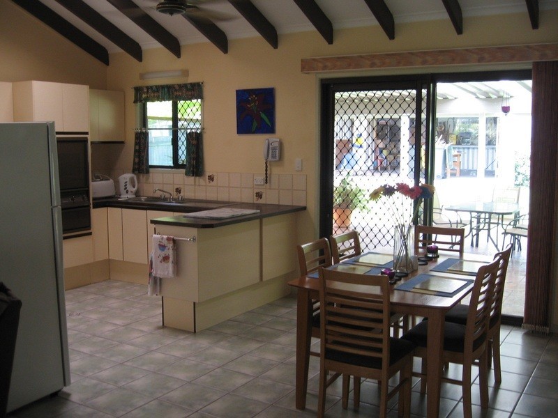 21  Vanda Street, Urangan, Hervey Bay QLD 4655