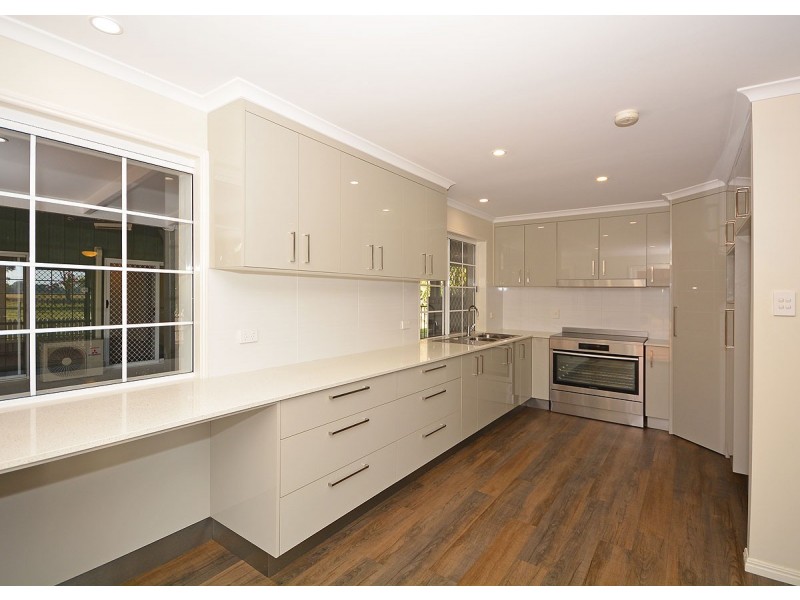 11 Valfern Court, Dundowran QLD 4655