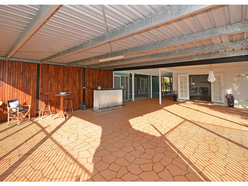 11 Valfern Court, Dundowran QLD 4655