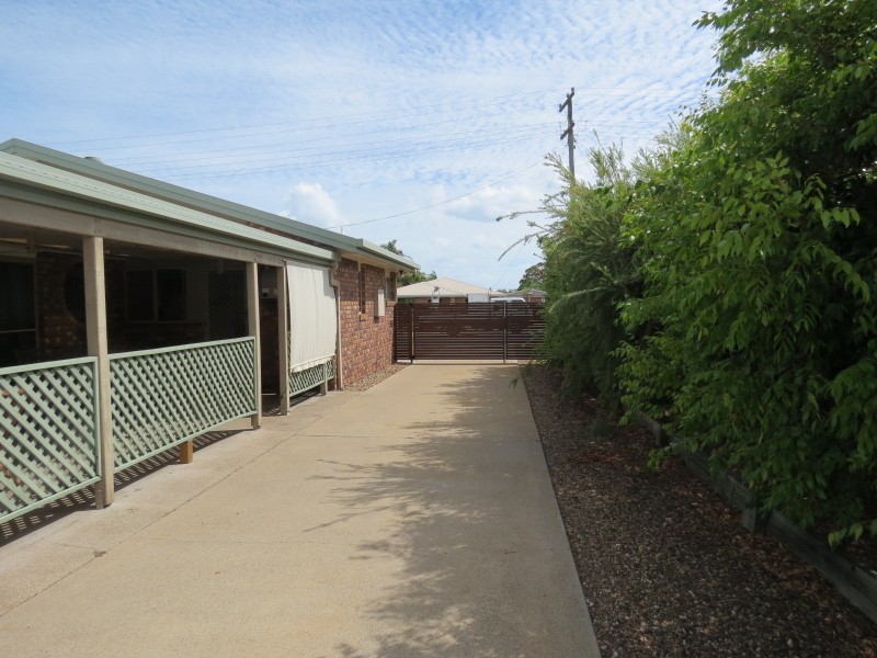 41 Vanda Street, Urangan QLD 4655