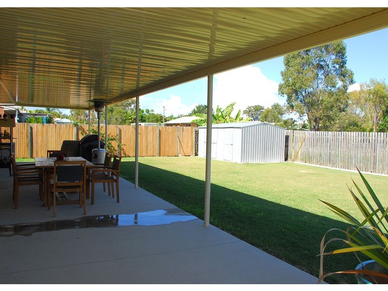 14  Ross Street, Urangan QLD 4655