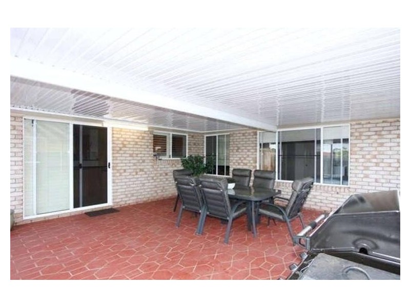 9 Mainsail Court, Pt Vernon, Hervey Bay QLD 4655