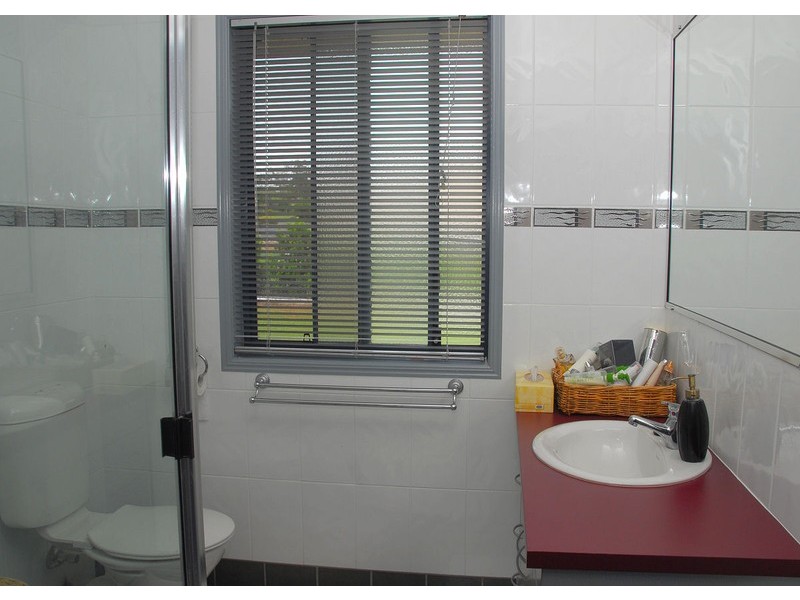 33 Sandrabarbara, Booral QLD 4655