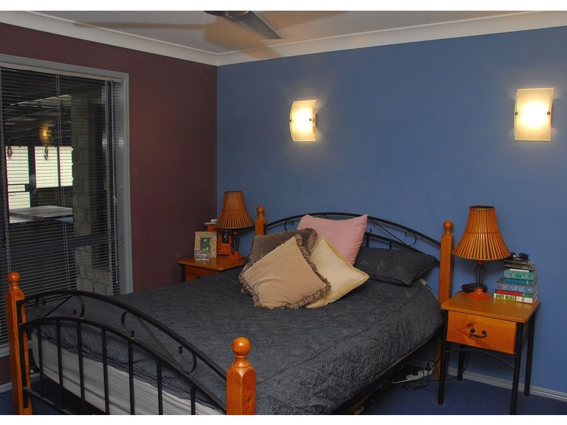 33 Sandrabarbara, Booral QLD 4655
