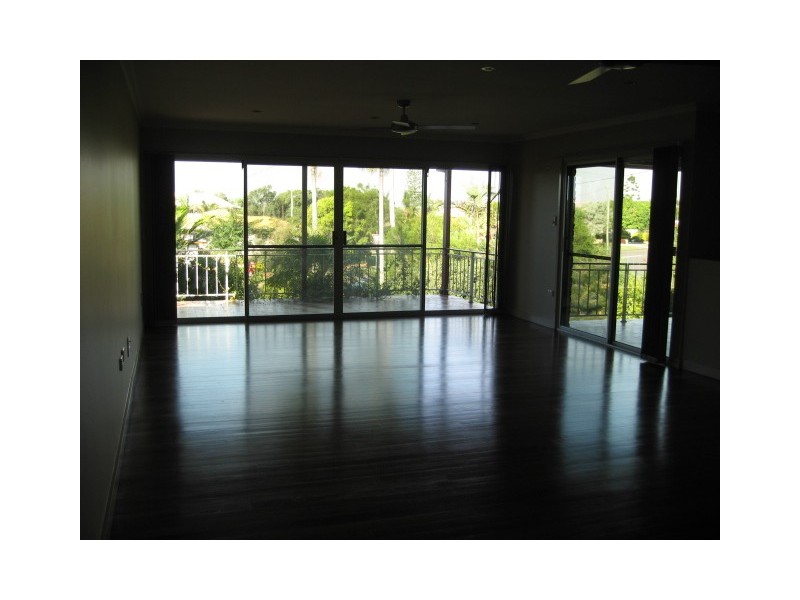 181 Long Street, Point Vernon, Hervey Bay QLD 4655