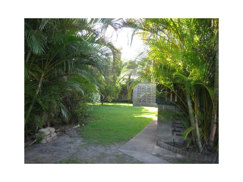 181 Long Street, Point Vernon, Hervey Bay QLD 4655
