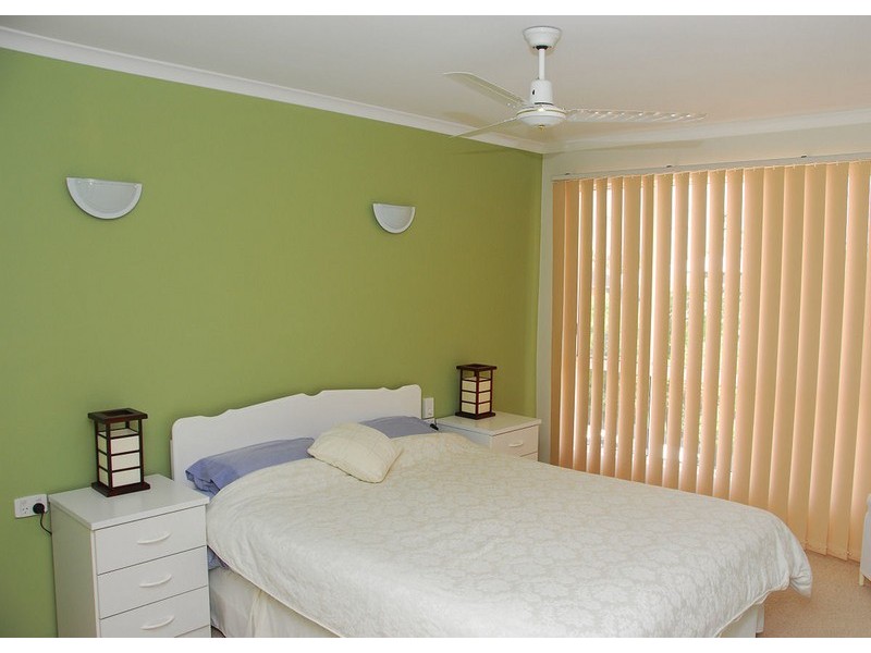 Unit11/13 Pulgul Street, Urangan QLD 4655