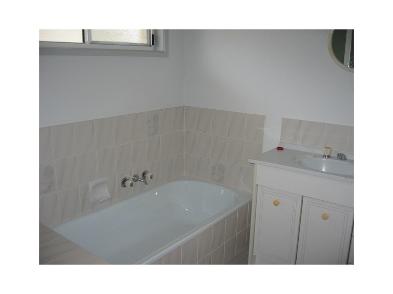 2  San Marco Court, Urangan QLD 4655