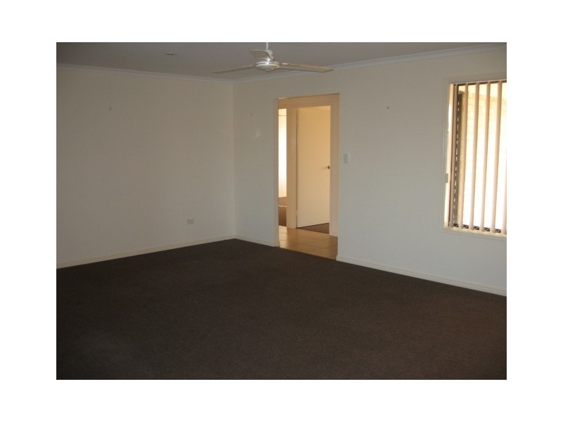 4 Ringtail Way, Urangan, Hervey Bay QLD 4655