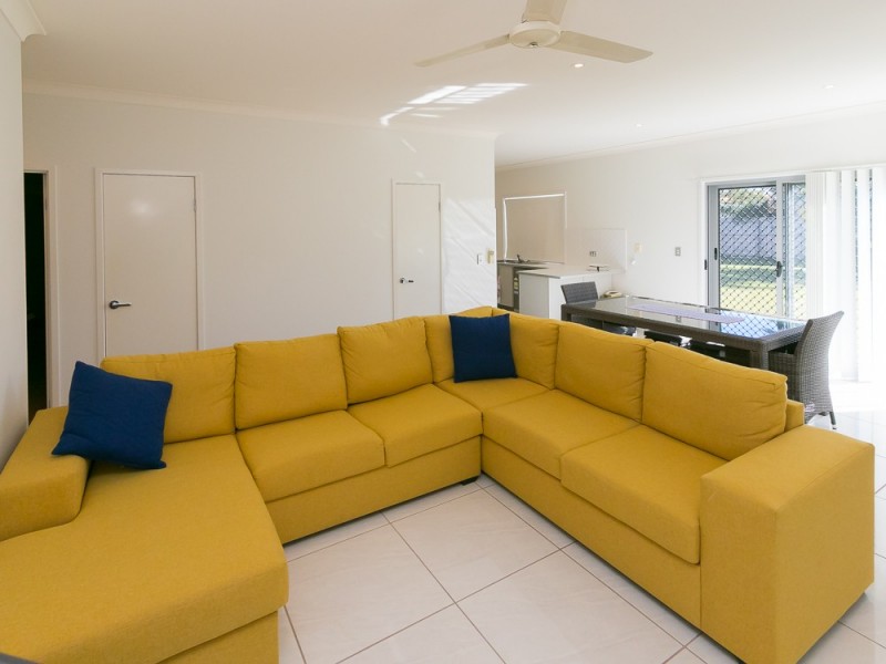 144A Truro Street, Urangan QLD 4655