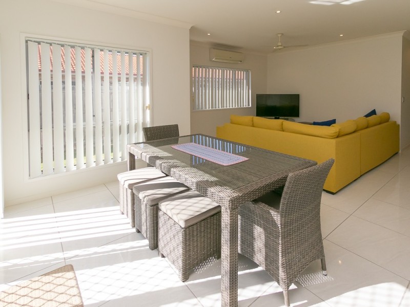 144A Truro Street, Urangan QLD 4655