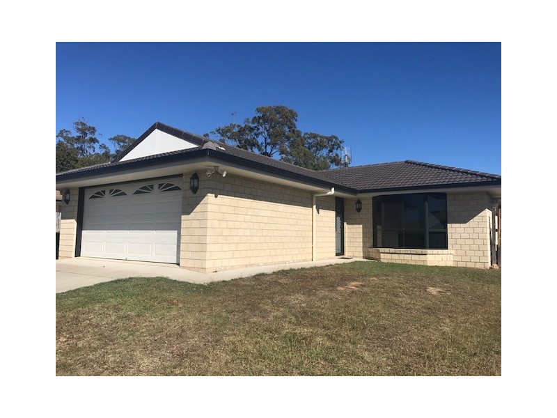 54 Moonstone Drive, Urangan QLD 4655