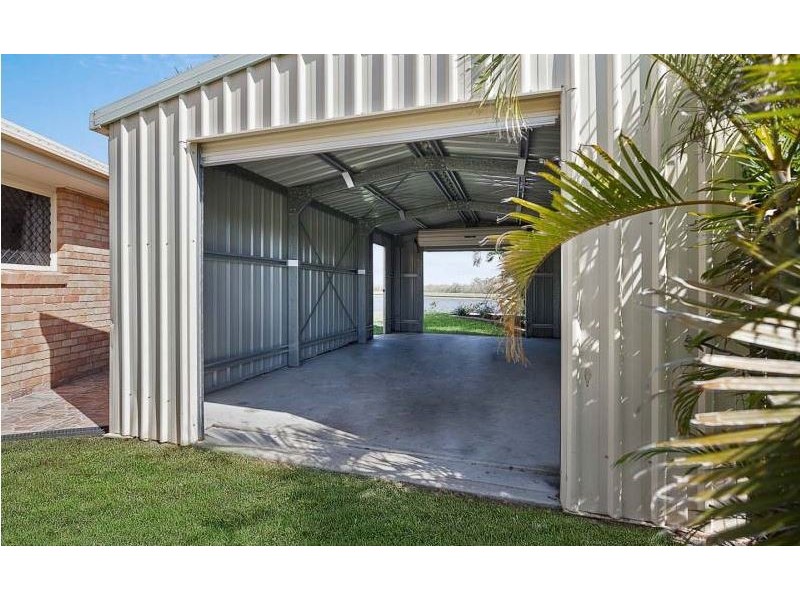 6 Whistler Court, Eli Waters QLD 4655