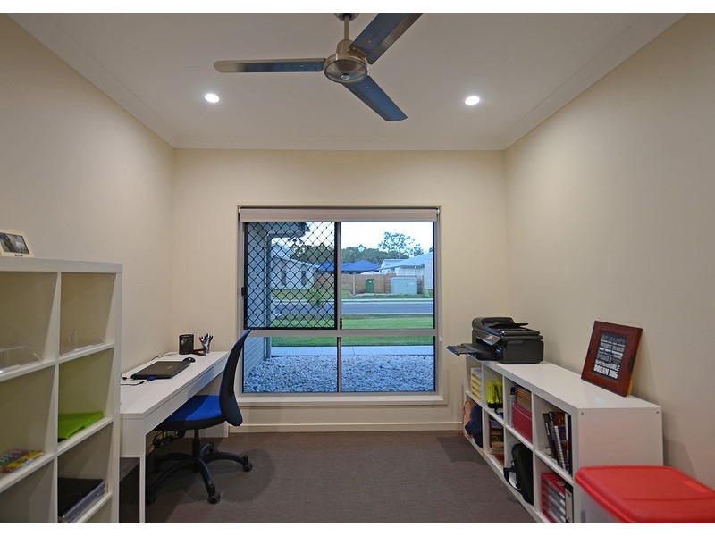 31 Ronaldo Way, Wondunna QLD 4655