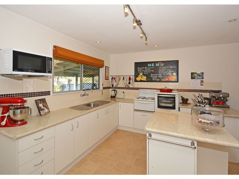 119 Oleander Avenue, Kawungan QLD 4655