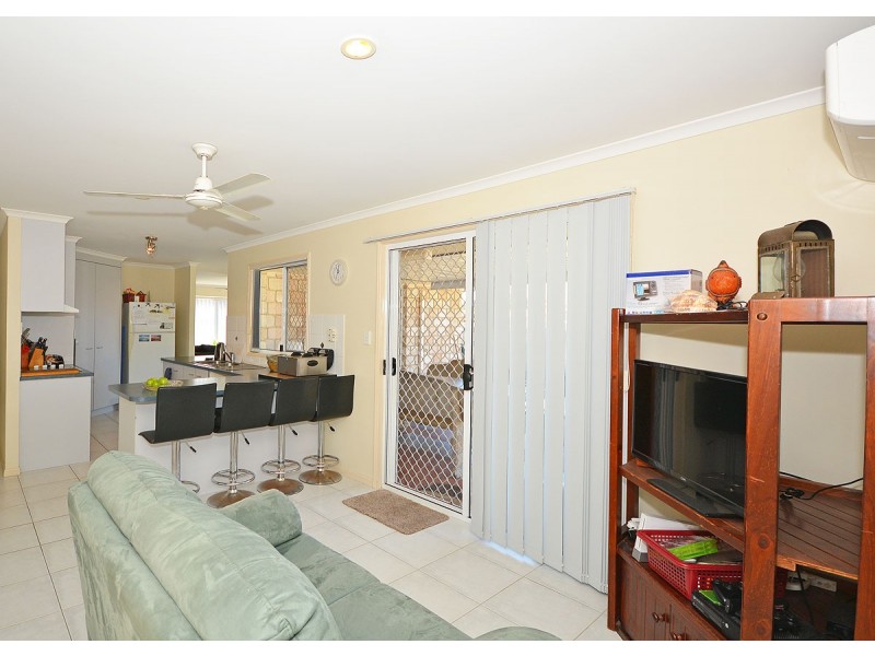 6 Jasper Court, Urangan QLD 4655