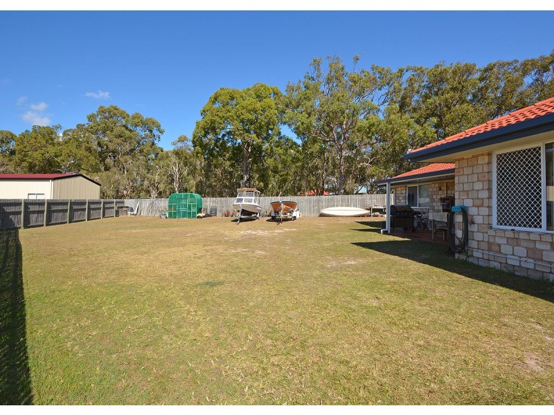 6 Jasper Court, Urangan QLD 4655